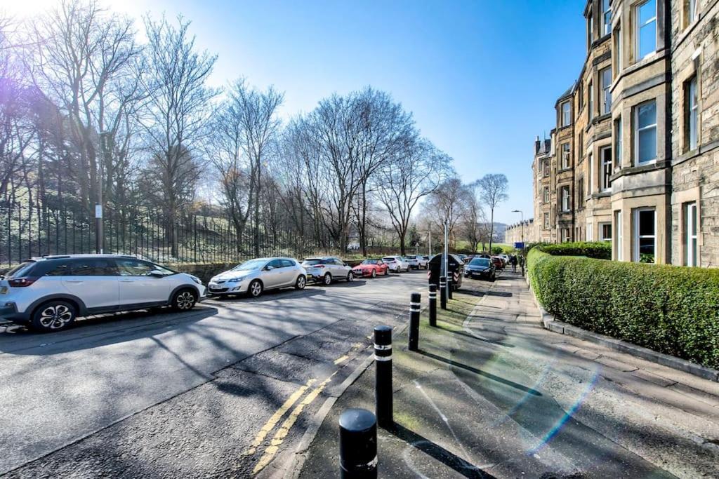 Holyrood Park Main Door Apartment 爱丁堡 外观 照片