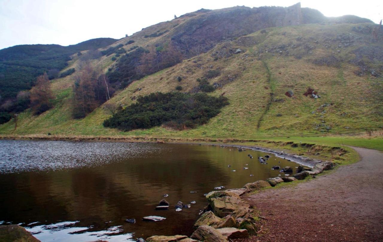 Holyrood Park Main Door Apartment 爱丁堡 外观 照片